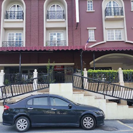 Beryll Boutique Hotel ไซเบอร์จายา ภายนอก รูปภาพ